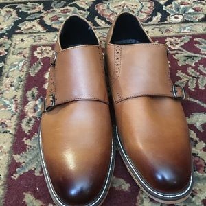 Men’s Jesse slip ins size 8.5